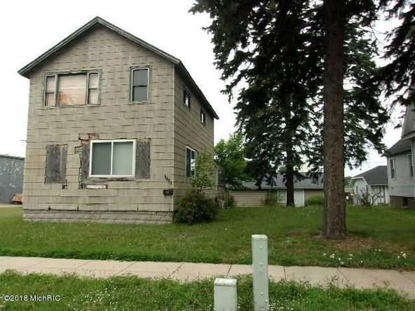 Filer + Smiths ADD: 270 River St, Manistee, MI 49660
